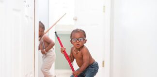 Czy mopem parowym można czyścić kanapę?